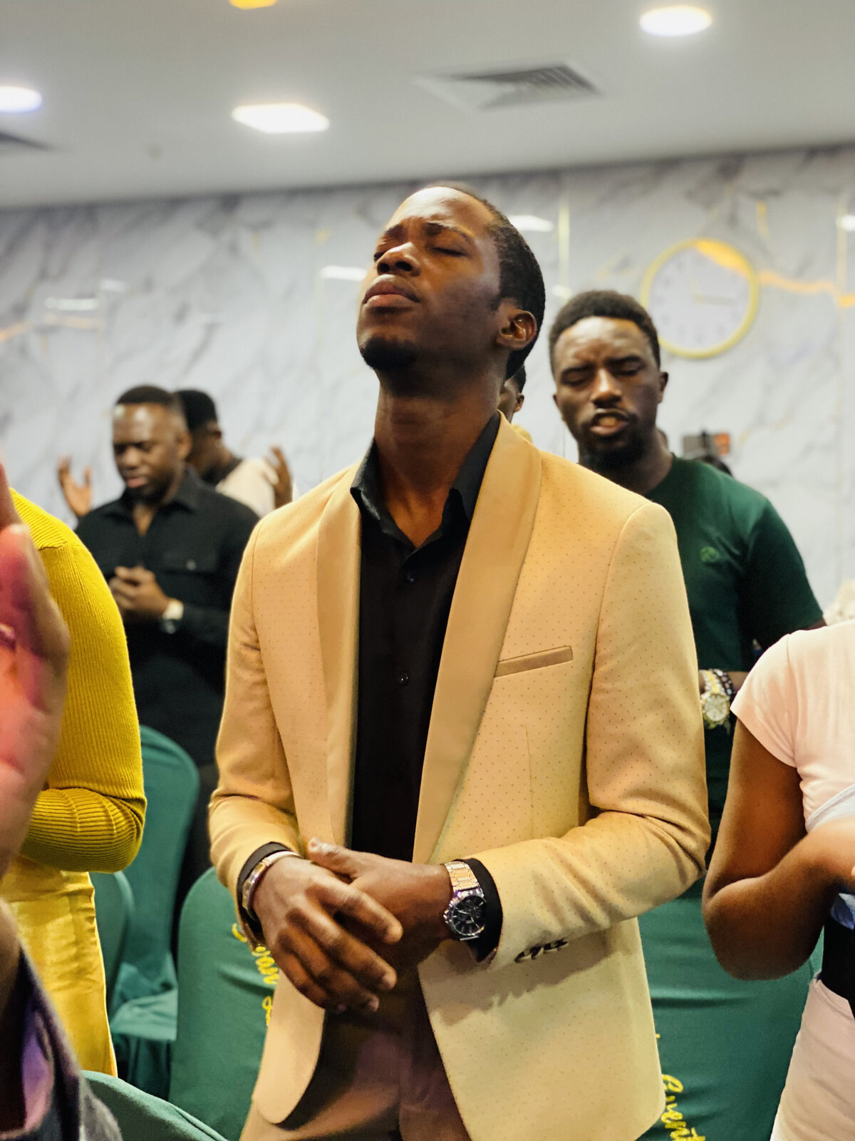 Altar moments