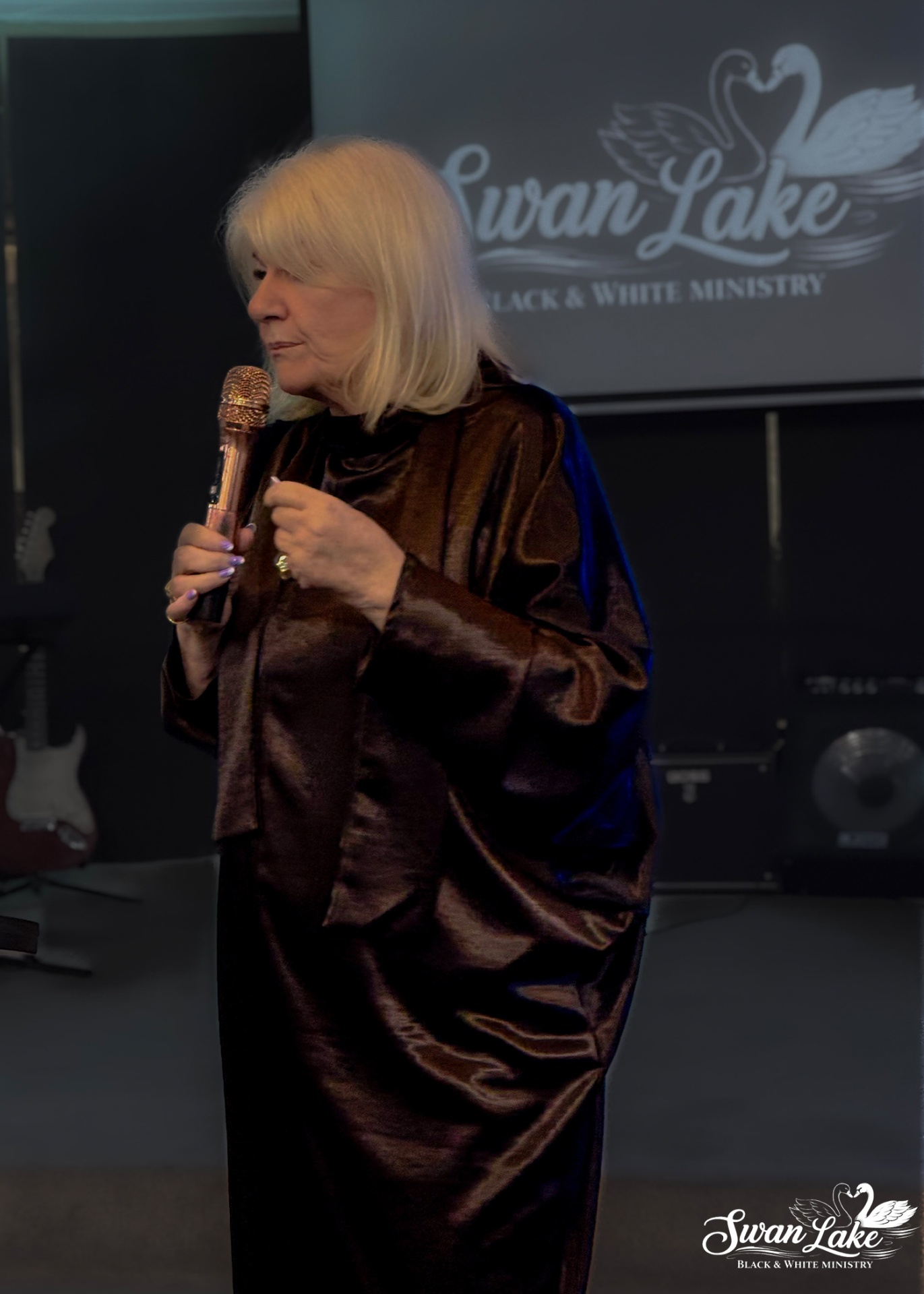 Josephine Hollway, Carrying the word